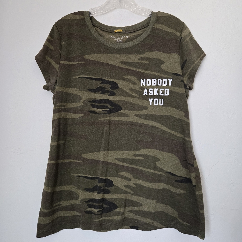 Wound Up Nobody Asked You Camo Tee Sz XL